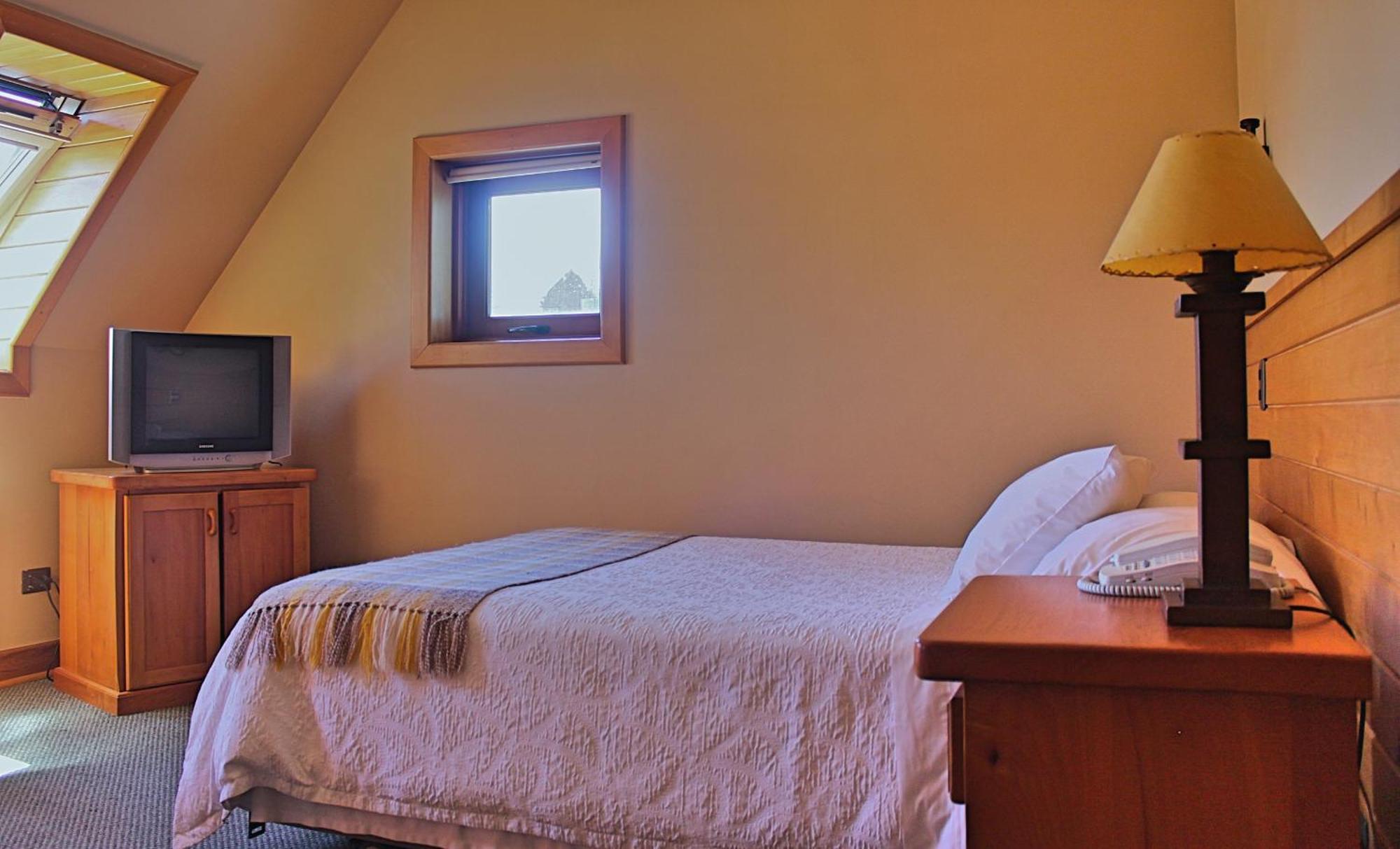 Hotel Puelche Puerto Varas Ruang foto