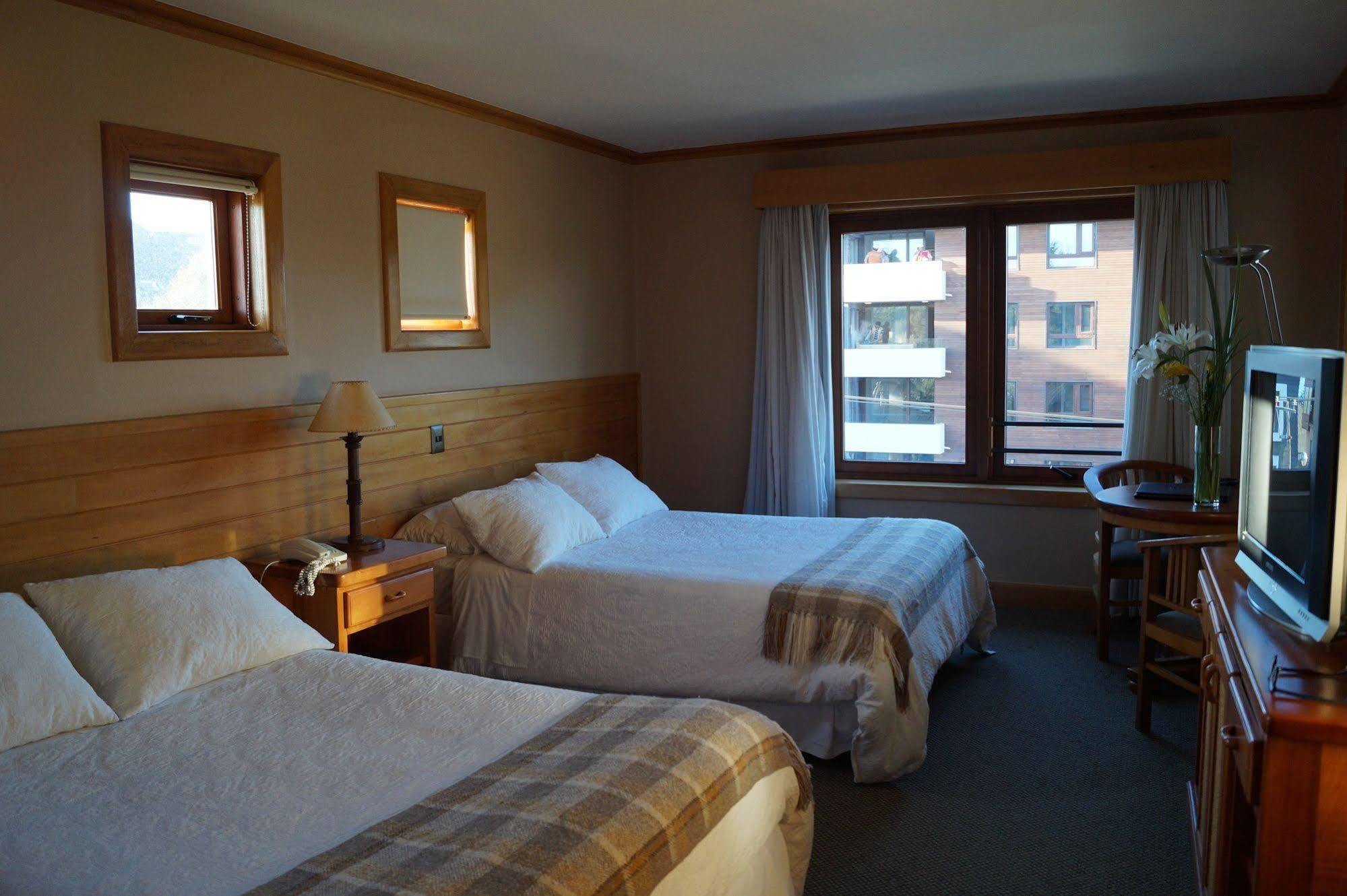 Hotel Puelche Puerto Varas Bagian luar foto