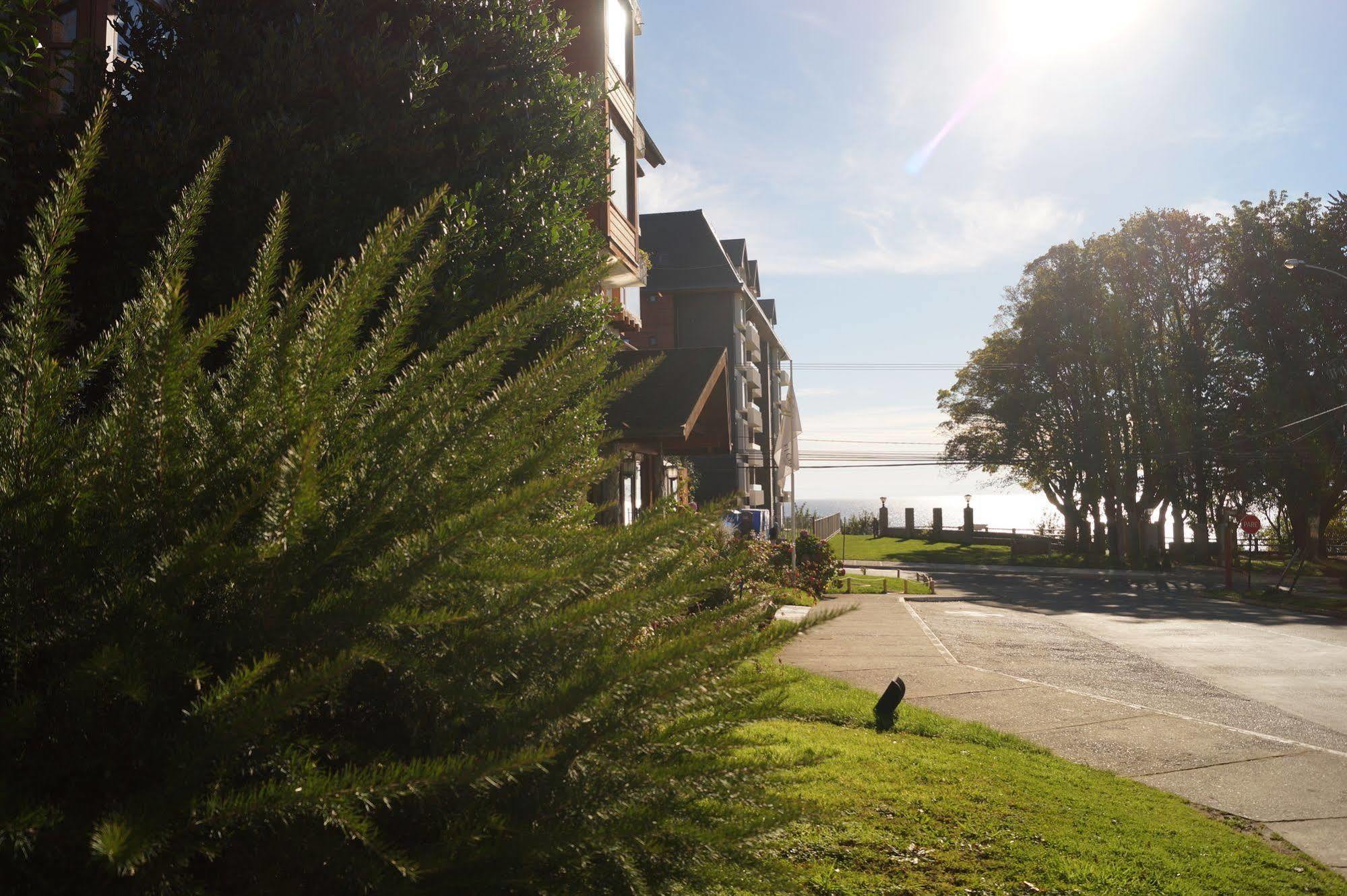 Hotel Puelche Puerto Varas Bagian luar foto
